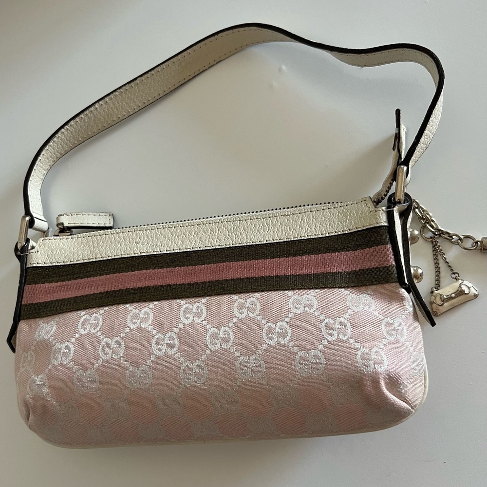 - SOLD -  Gucci GG Canvas Jolicoeur Pochette
